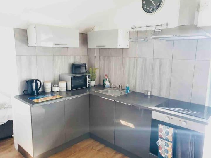 Cosy Top Floor Flat! Self Check-In & Free Parking Apartment Blackpool Exterior foto